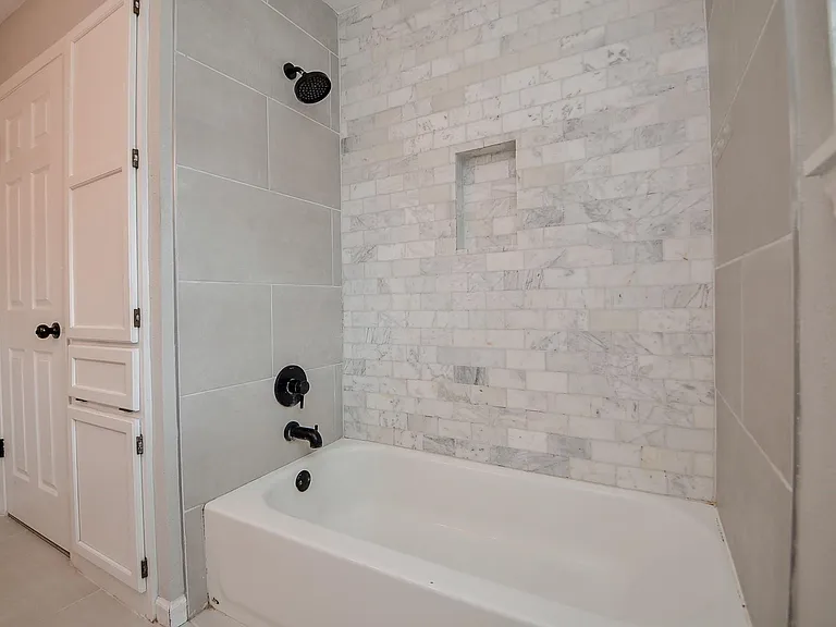 22018 Grand Forks Dr — Photo 36