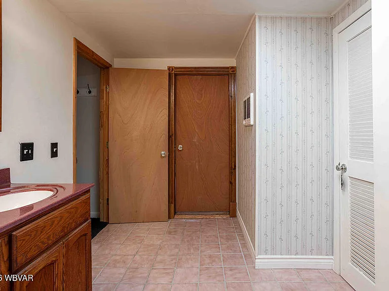 2269 N Williamson Rd — Photo 41