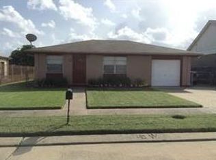 7530 Pebble Dr, New Orleans, LA 70128