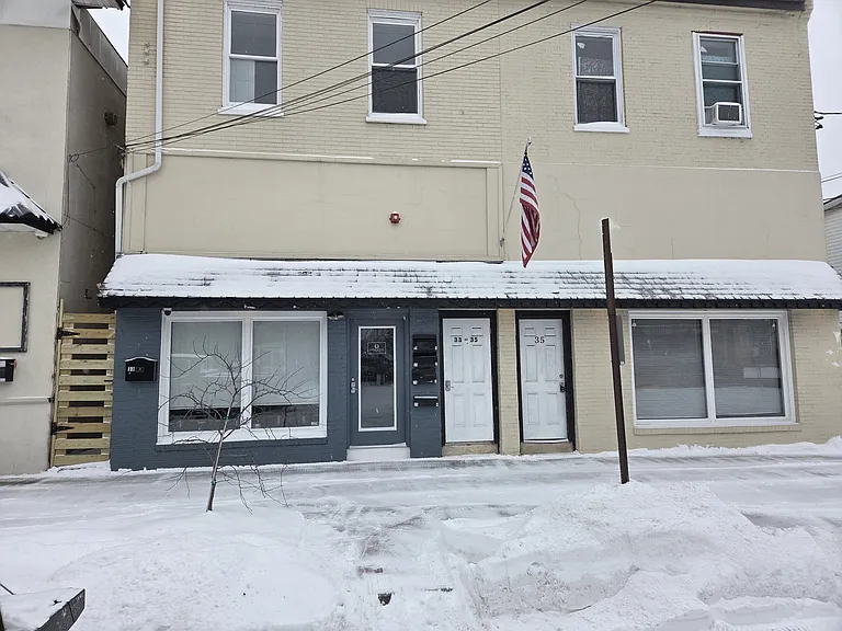 33 Mill St #1 — Photo 1
