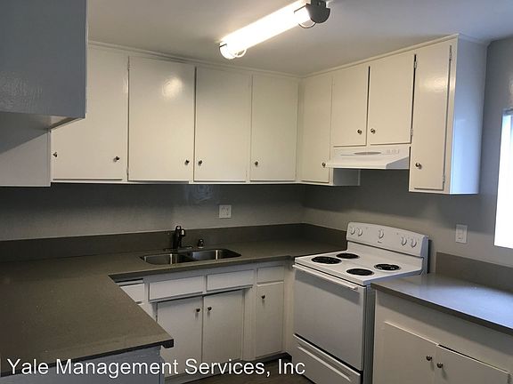2nd image of 17950 Burbank Blvd APT 14