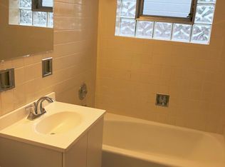 4100 W 87th St #1, Chicago, IL 60652