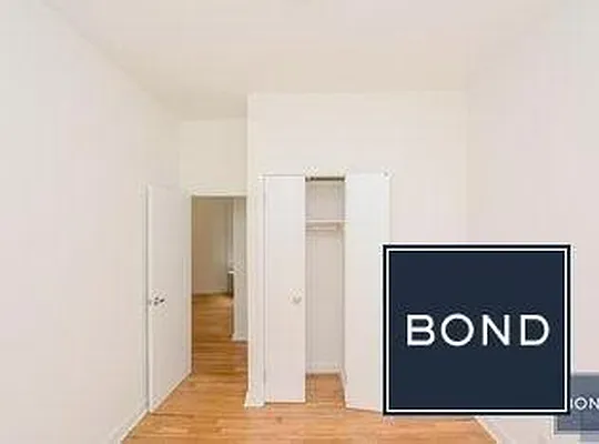 Rented by Bond New York | media 3