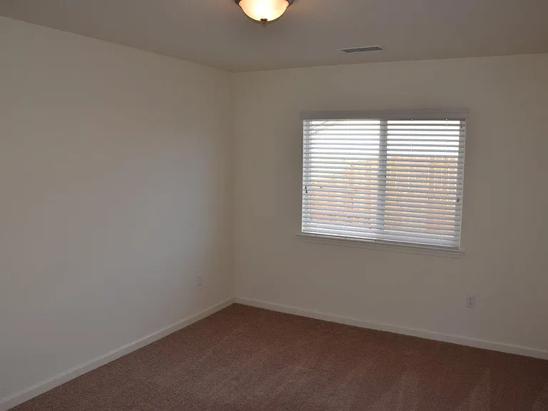 117 Solomon Rd — Photo 7