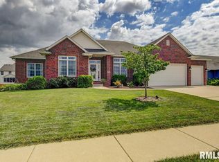 1804 Providence Ln, Springfield, IL 62711