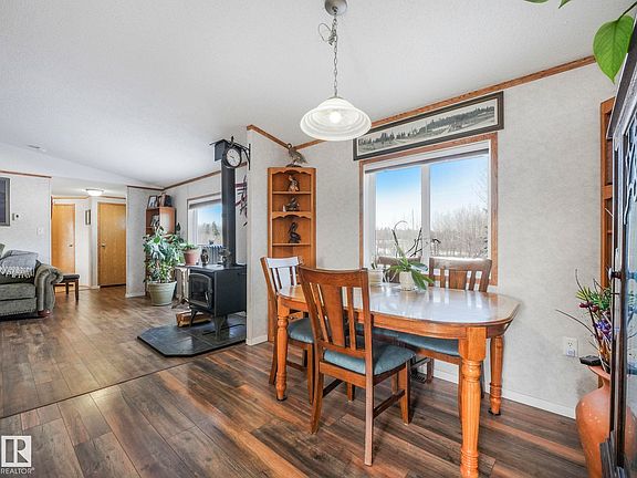 5th image of 56003 Range Rd #20A