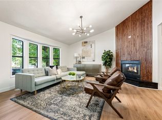 30 Quantock Hills Dr, Bella Vista, AR 72715