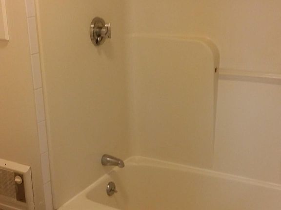 5th image of 8 N Central St #4