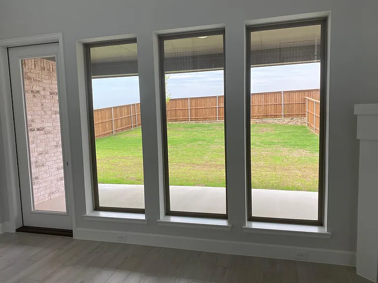 1702 Swayback Ln — Photo 23