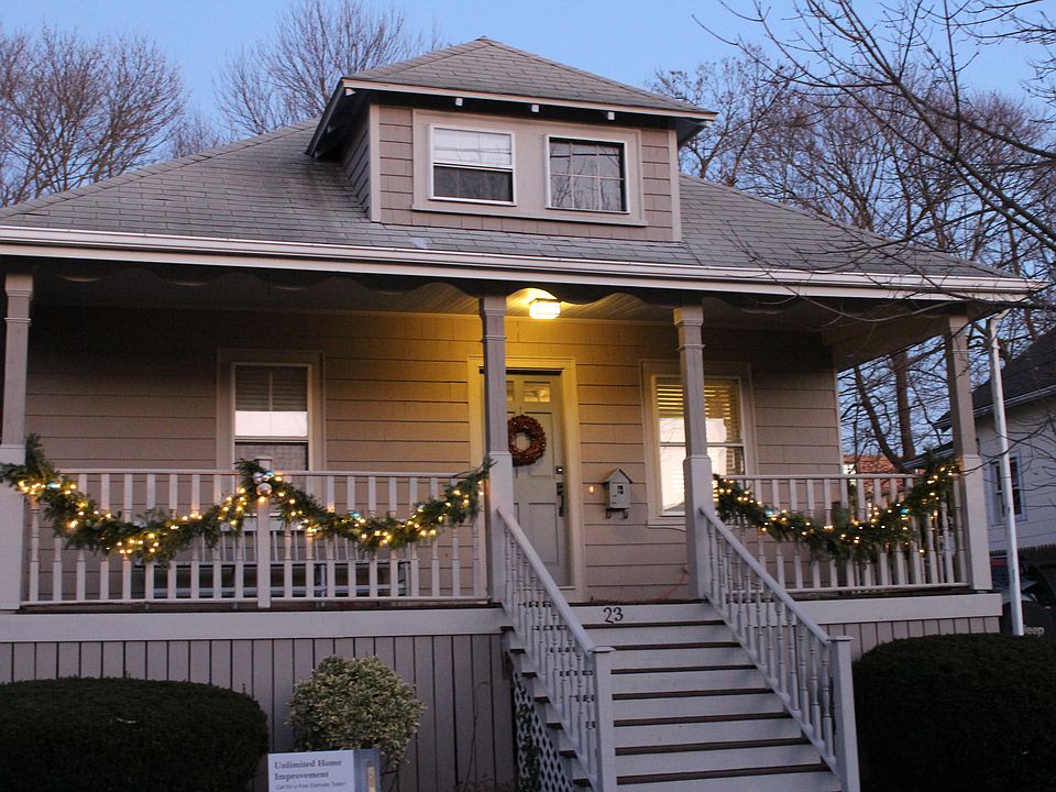 Exterior (Front)