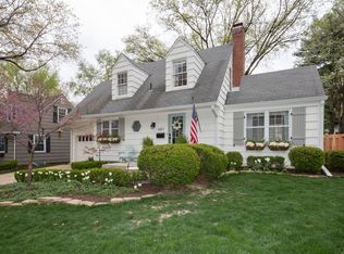 6817 Granada Ln, Prairie Village, KS 66208