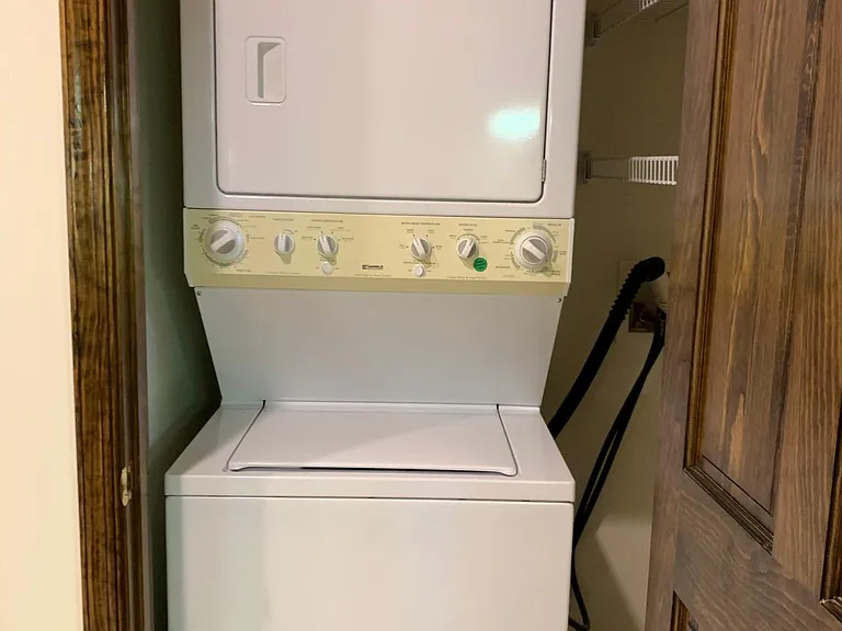 23158 Town Run Dr — Photo 15