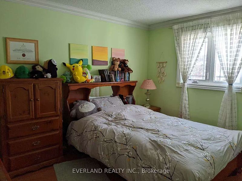 Toronto House for rent - 3 Bedrooms — photo 10