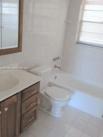 7747 SW 86th St #D-408 — Photo 7