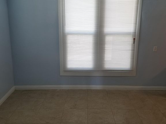 3rd image of 202 E 9th St