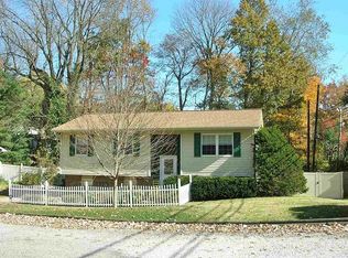 4988 Jamestown Dr, Newburgh, IN