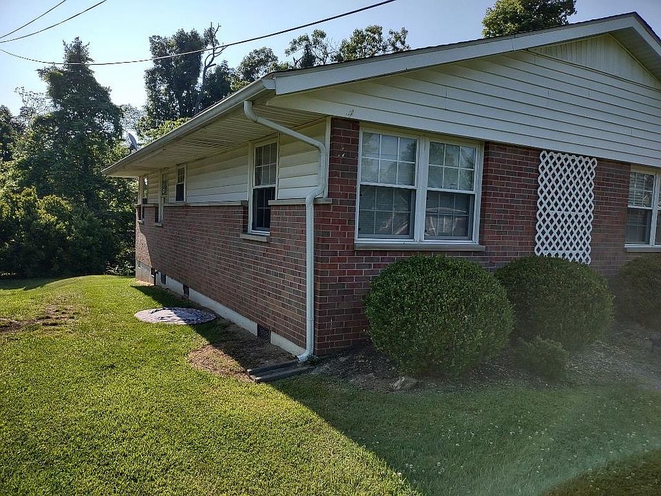 2210 S Inwood Dr, Huntington, WV 25701 Zillow