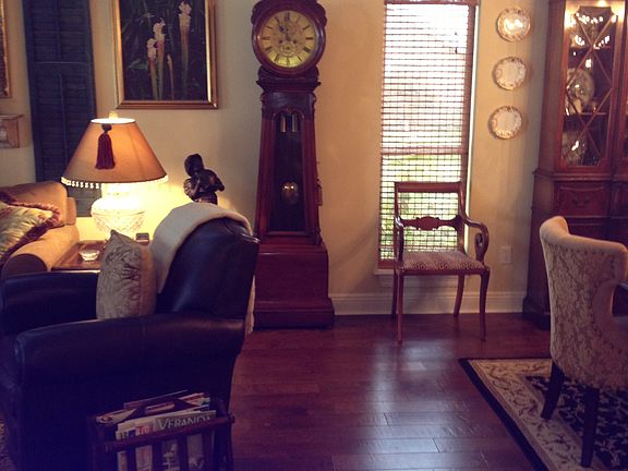 3rd image of 2108 Country Club Dr