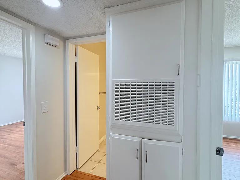 1218 Pine St #201 — Photo 14