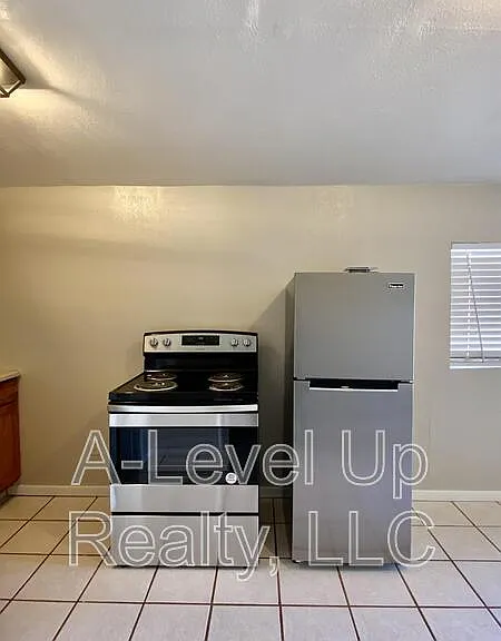 3909 S 14th Ave #3 — Photo 12