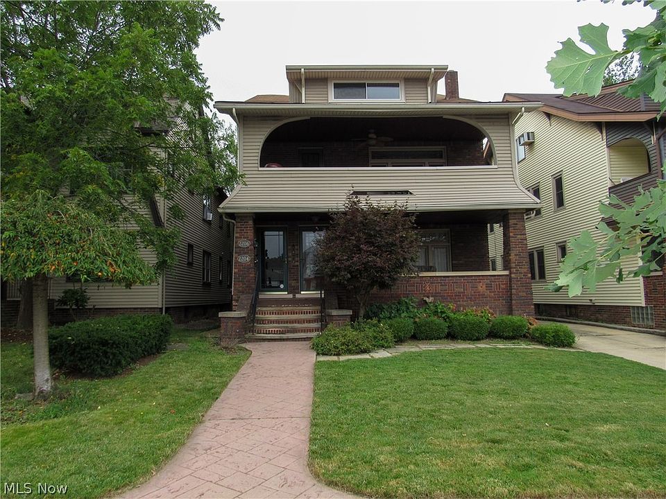 1st image of 2204-06 Lincoln Ave