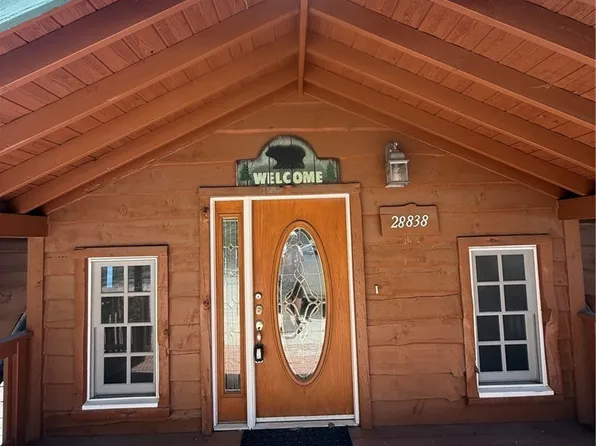 28838 Palisades Dr, Lake Arrowhead, CA 92352