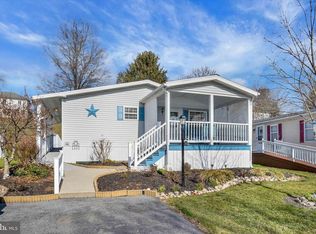 428 W Cedar St, Palmyra, PA 17078