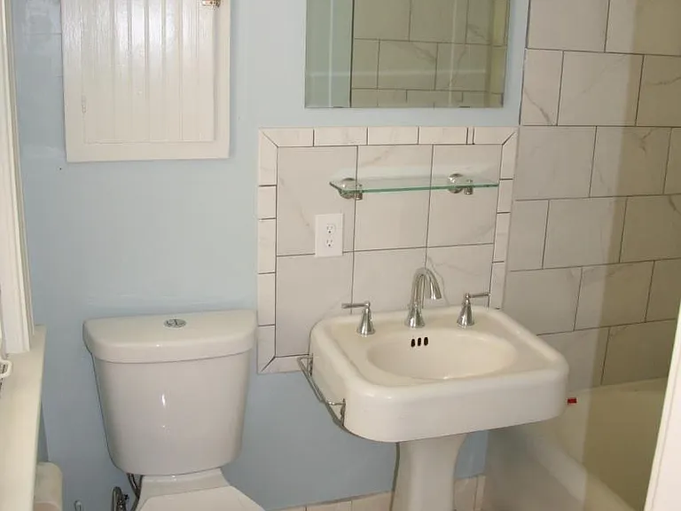 Bathroom 2