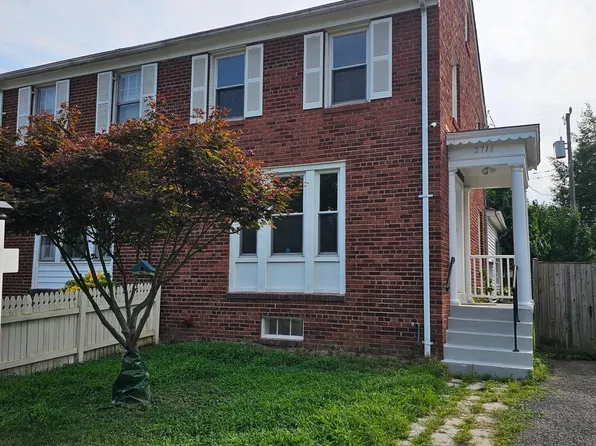 2716 S Troy St, Arlington, VA 22206