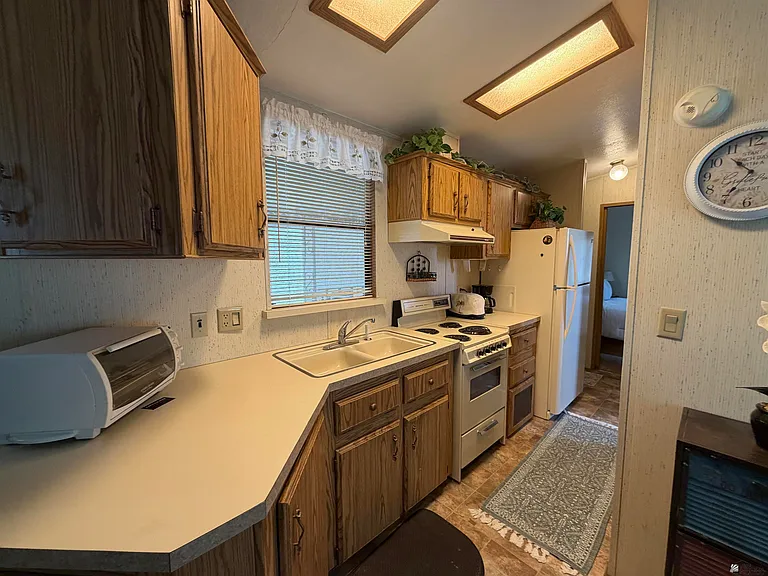 10322 E 29th Pl — Photo 12