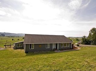 6280 SW Looking Glass Dr, Gaston, OR 97119