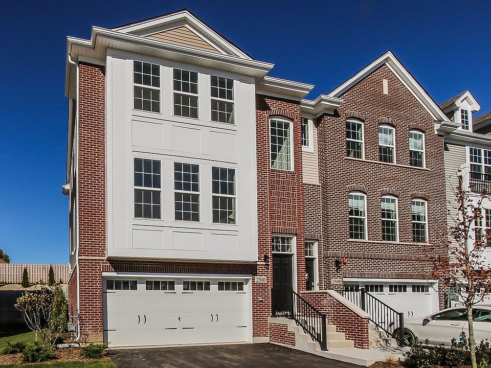 1st image of 2520 Huntleigh Ln #7.01