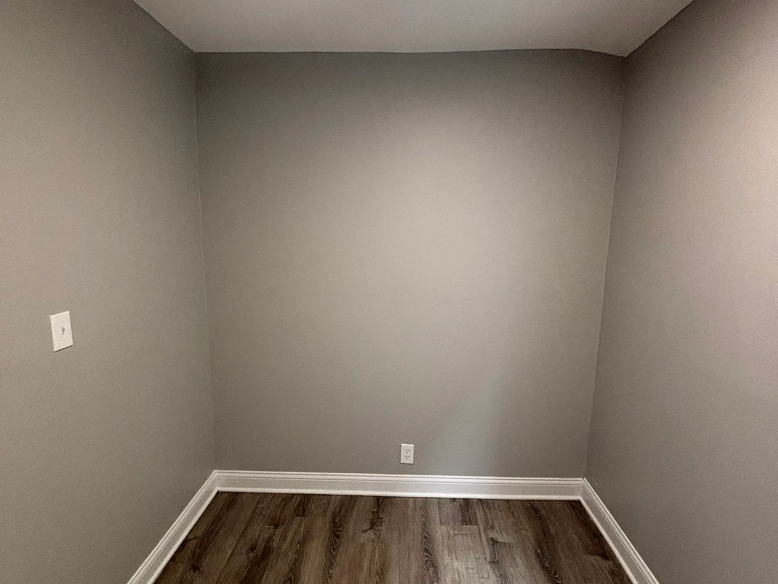 2 bed, 1.0 bath, $1,150 — Photo 3