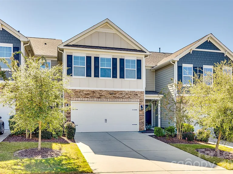 1412 Bramblewood Dr — Photo 2