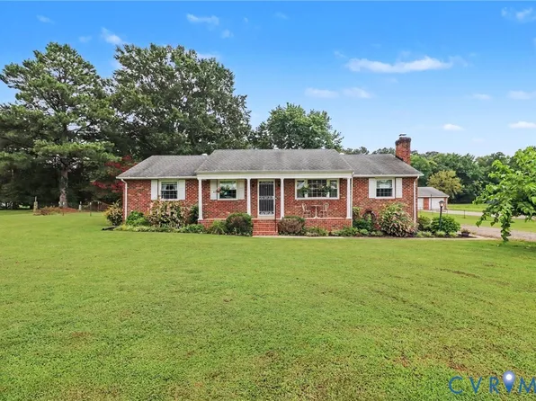 3807 Malpas Dr, Sandston, VA 23150