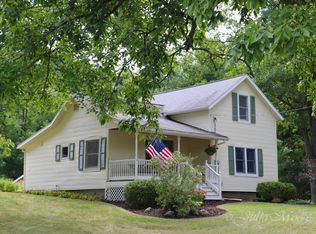 7076 17 Mile Rd NE, Cedar Springs, MI 49319