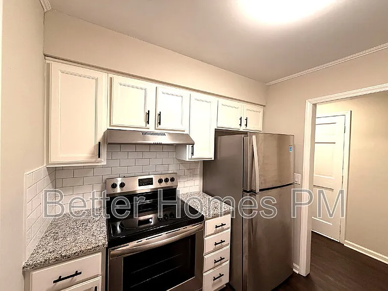 4840 N New Hope Rd #D — Photo 8