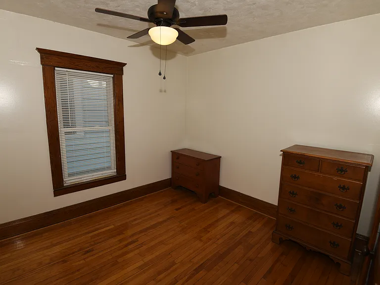 531 Tennyson Ave — Photo 24