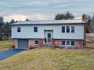 195 Dogwood Ln, Saylorsburg, PA 18353