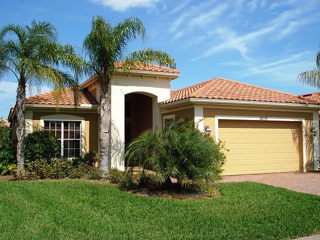 12115 Via Cercina Dr.