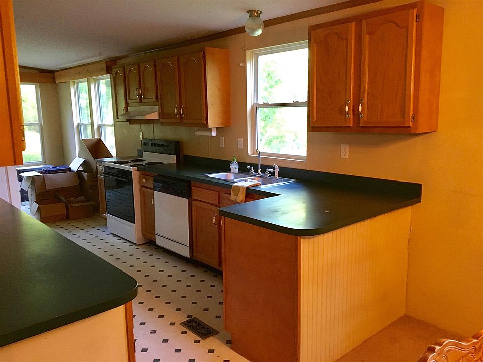 2nd image of 3319 New Hope Rd