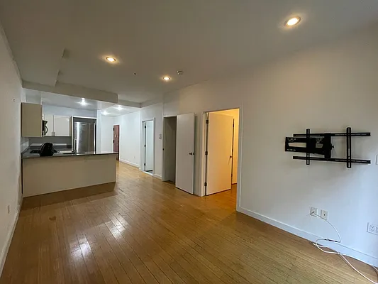 Rented by Corcoran | media 10