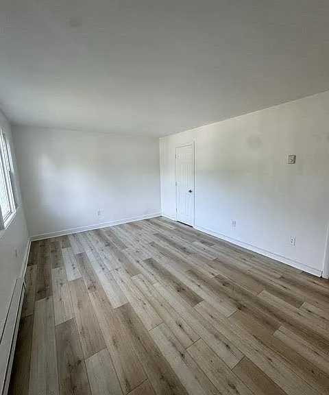 375 Cherrydale Ave — Photo 5