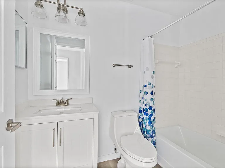 1971 SE Lavina Cir — Photo 10