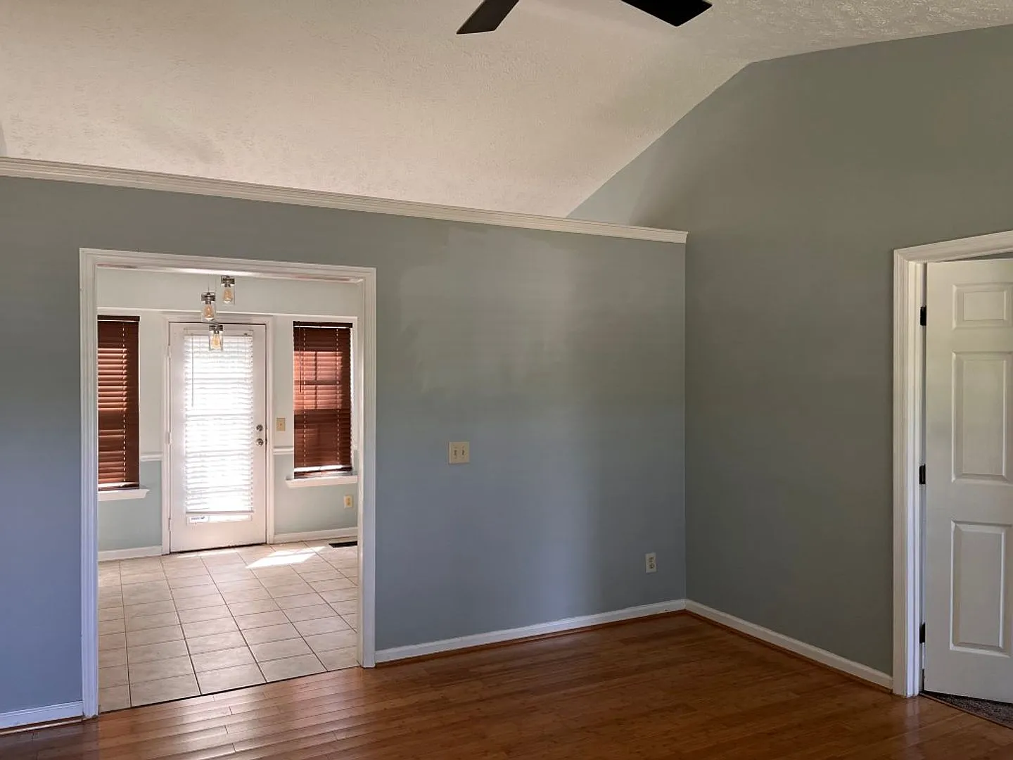 Lovely Ranch Home in Smyrna - No HOA - Landscaping Included! — Photo 4