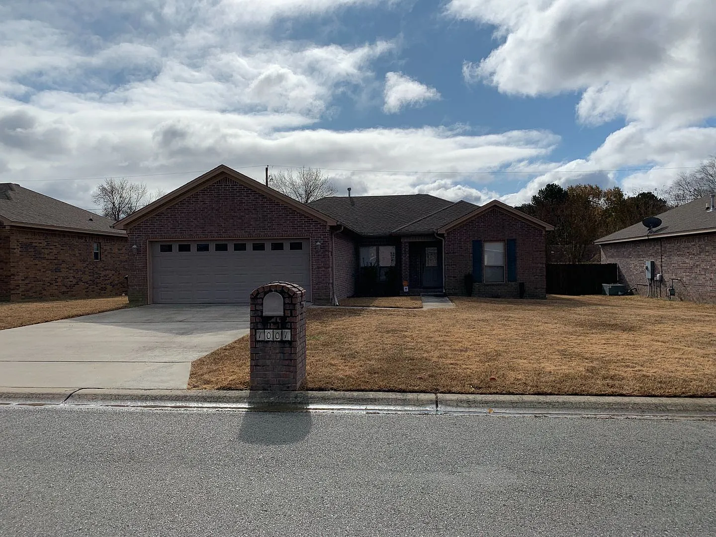 1001 Mesquite Trail, Jacksonville AR 72076 - Nice 3br 2ba minutes from LRAFB — Photo 1