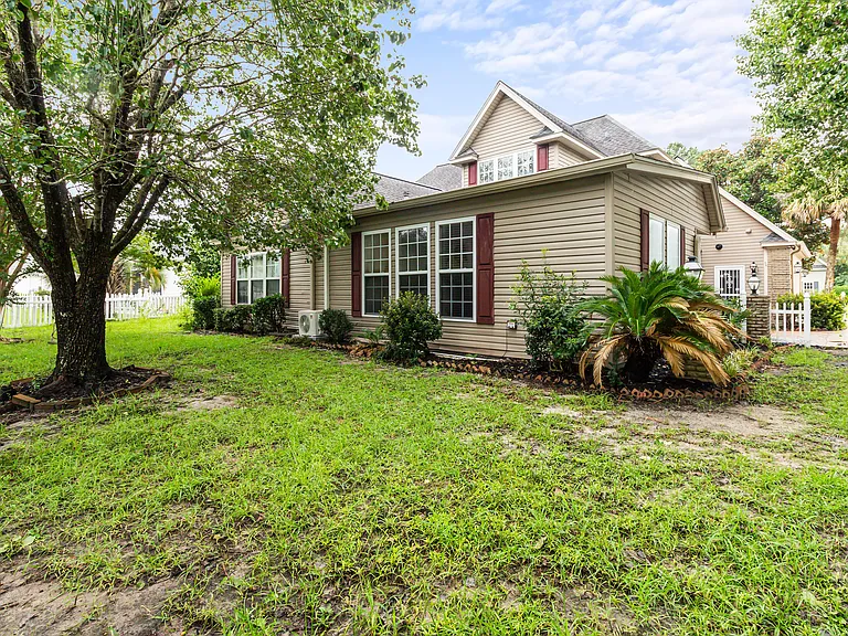 620 Woodbine Ct — Photo 23