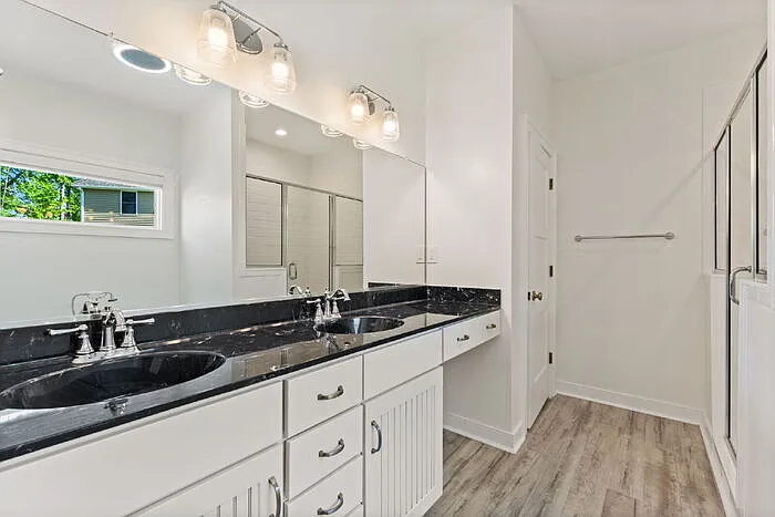 15400 Adelay Ct — Photo 21