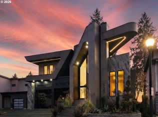 530 NE Province Dr, Camas, WA 98607