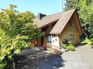 151 Modrow Rd, Kalama, WA 98625